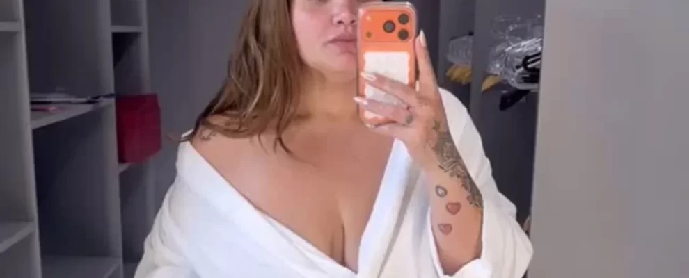 🔥 Thais Carla Choca! Médico Explica Excesso de Pele Pós-Bariátrica 🔥 Thais Carla Choca! Médico Explica Excesso de Pele Pós-Bariátrica