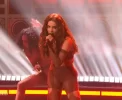🔥 Anitta ARRASOU no SNL e fez história! Veja a performance de 'Choka Choka'